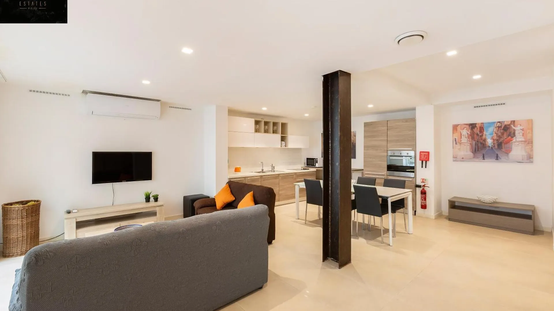 4Br Home In Prime Location Just Off The Promenade By 360 Estates Sliema Apartment
