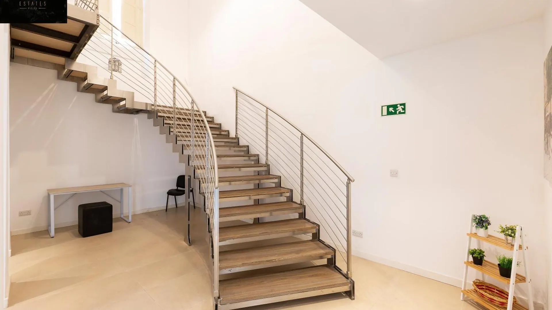 4Br Home In Prime Location Just Off The Promenade By 360 Estates Sliema 0*,  Malta