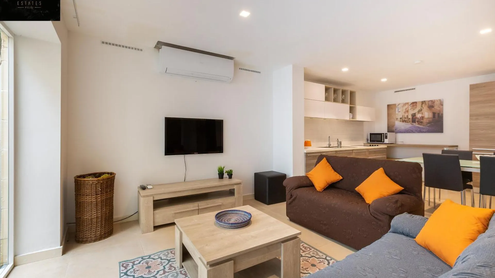 4Br Home In Prime Location Just Off The Promenade By 360 Estates Sliema